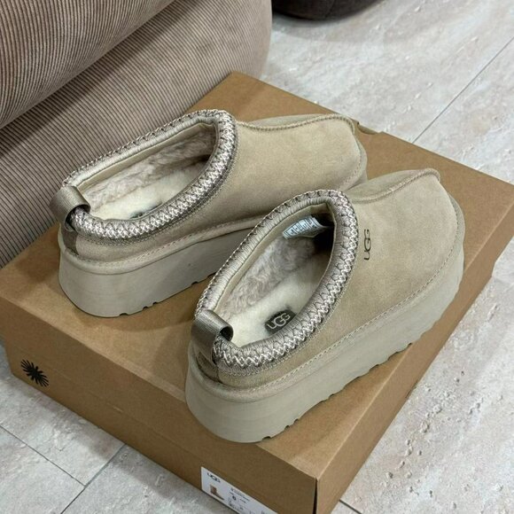 Ugg Women's Tazz Platform Slipper Mustard Seed NWT - Picture 3 of 6